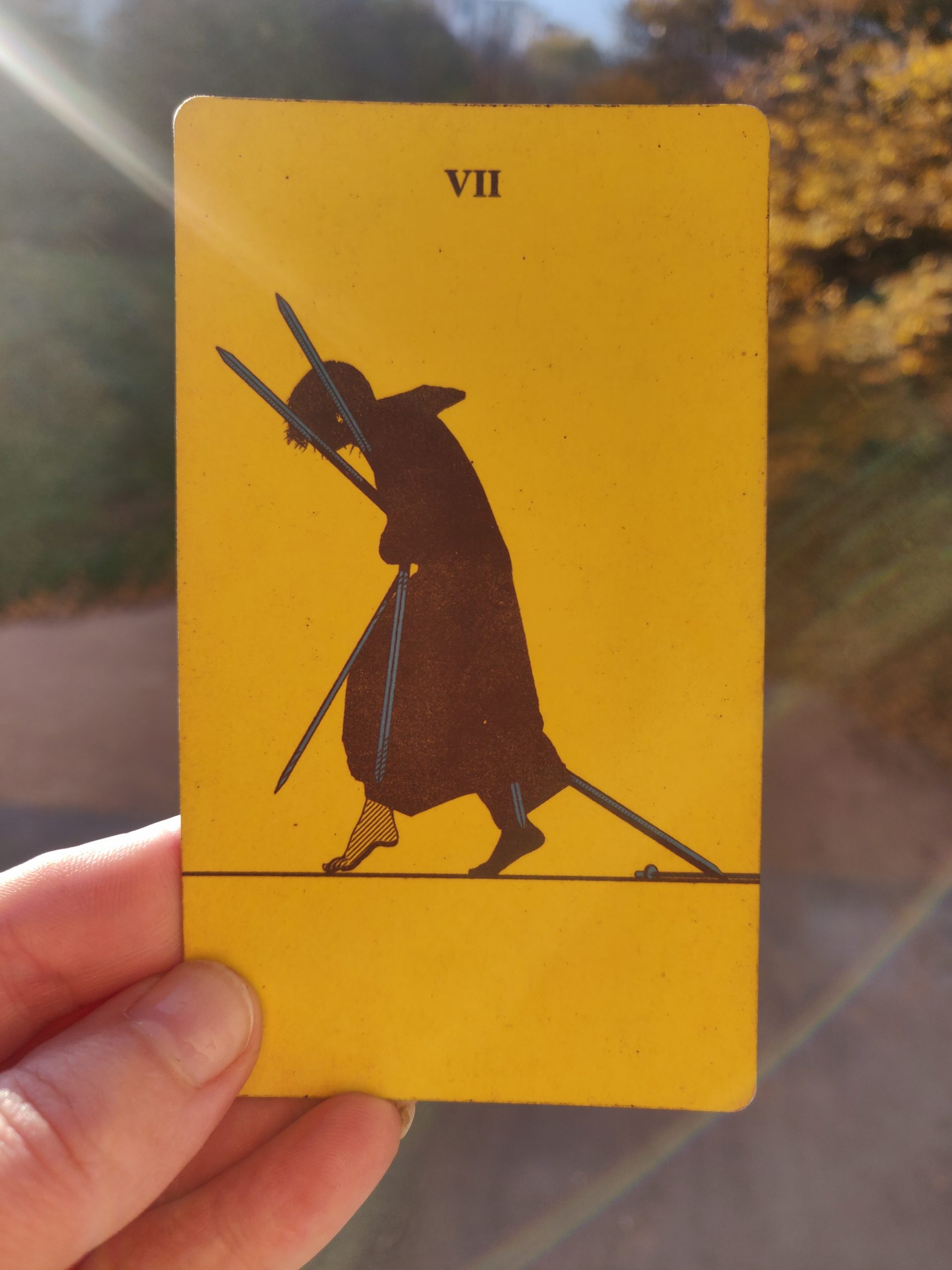 Interprétation du 7 d'épée dans le tarot